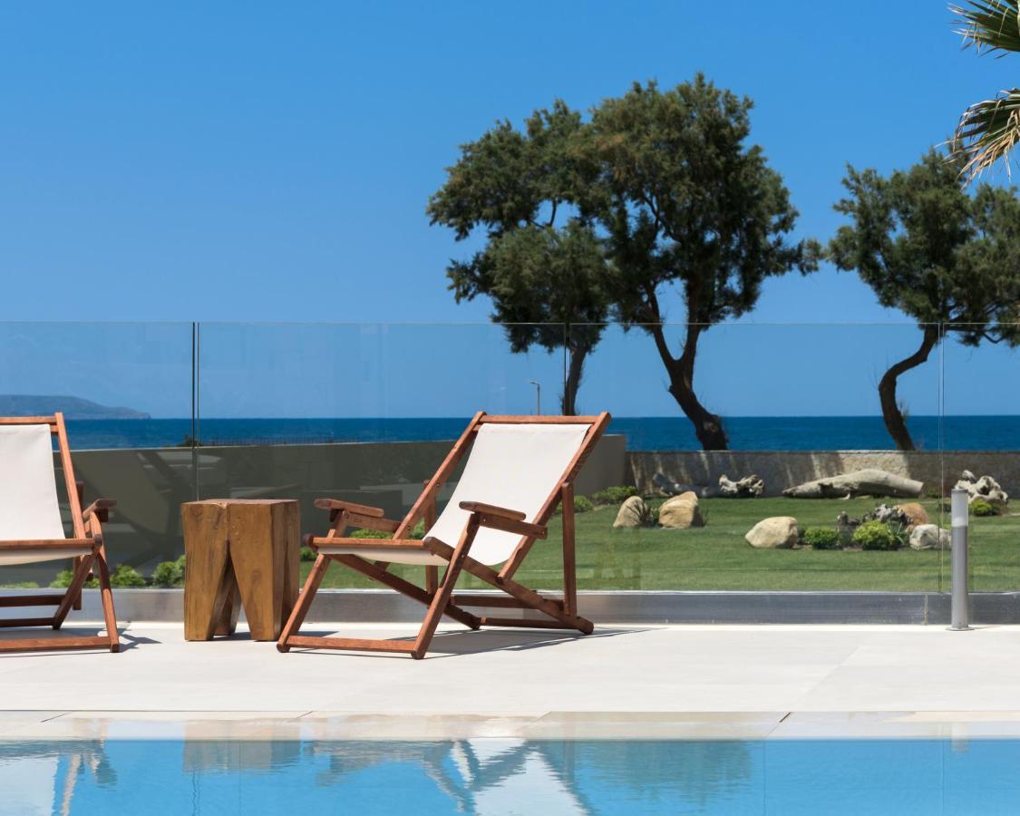 Artemis Seafront Villa, An Evanescence Sea Retreat, By Thinkvilla Tavronitis Eksteriør billede
